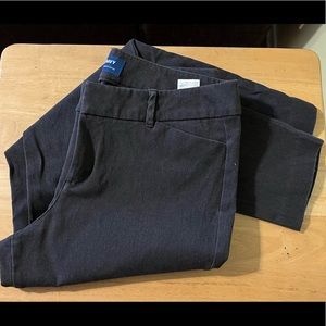 Old Navy pixie pants size 10